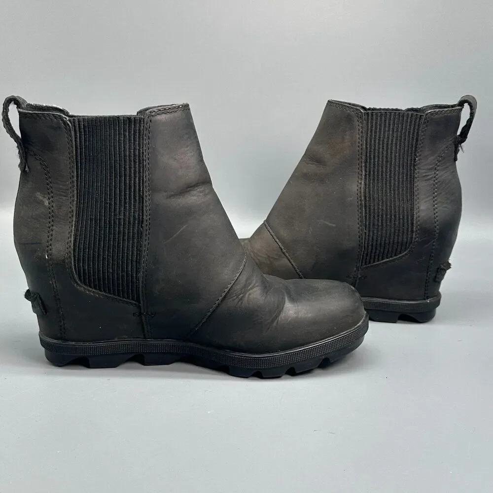 Sorel Joan of Arctic Wedge II Women's 6.5 Black Round Toe Pull On Chelsea Boots
